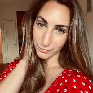 Meet your Posher, Sofia